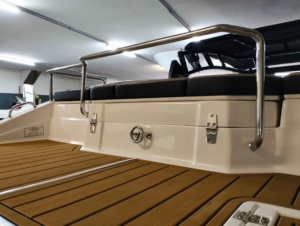 Bow Rail